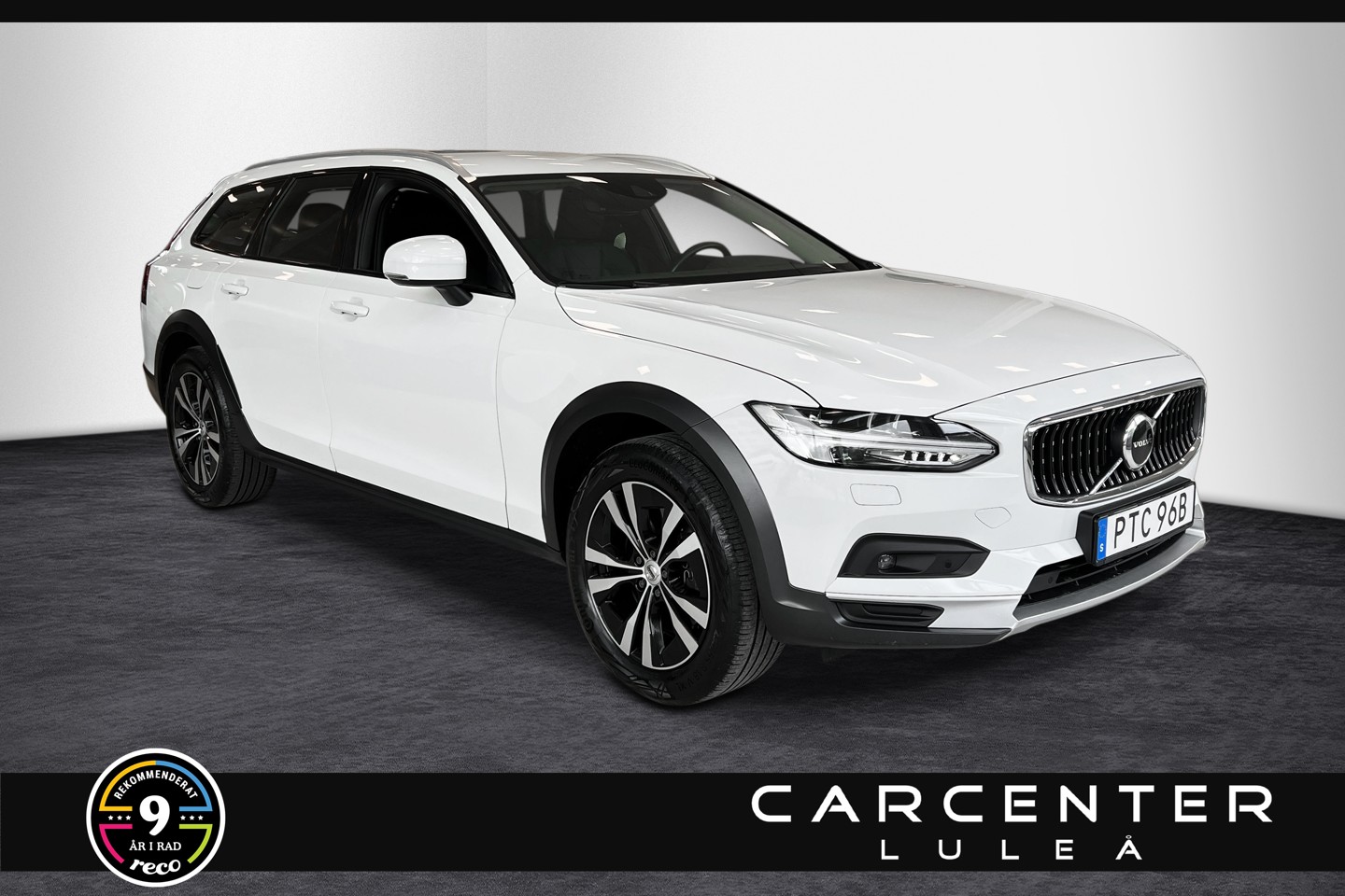 Volvo V90 Cross Country B4 AWD 197Hk 2021 379900:-