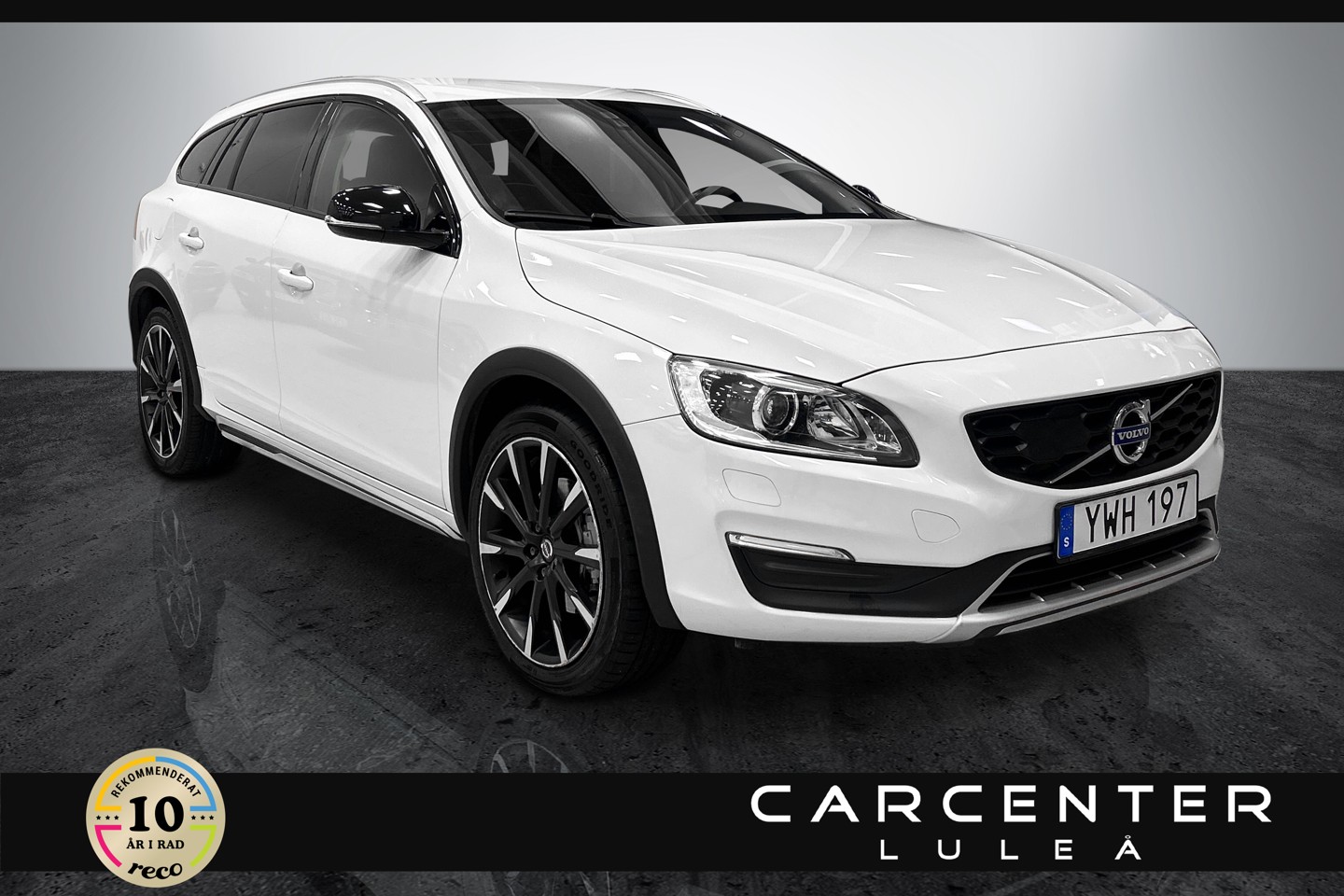 Volvo V60 CC D3 Classic Summum 150Hk 2018 194900:-